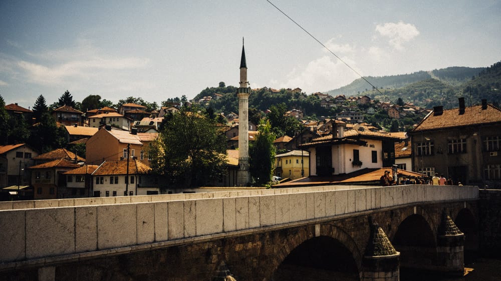 097-sarajevo-on-the-road